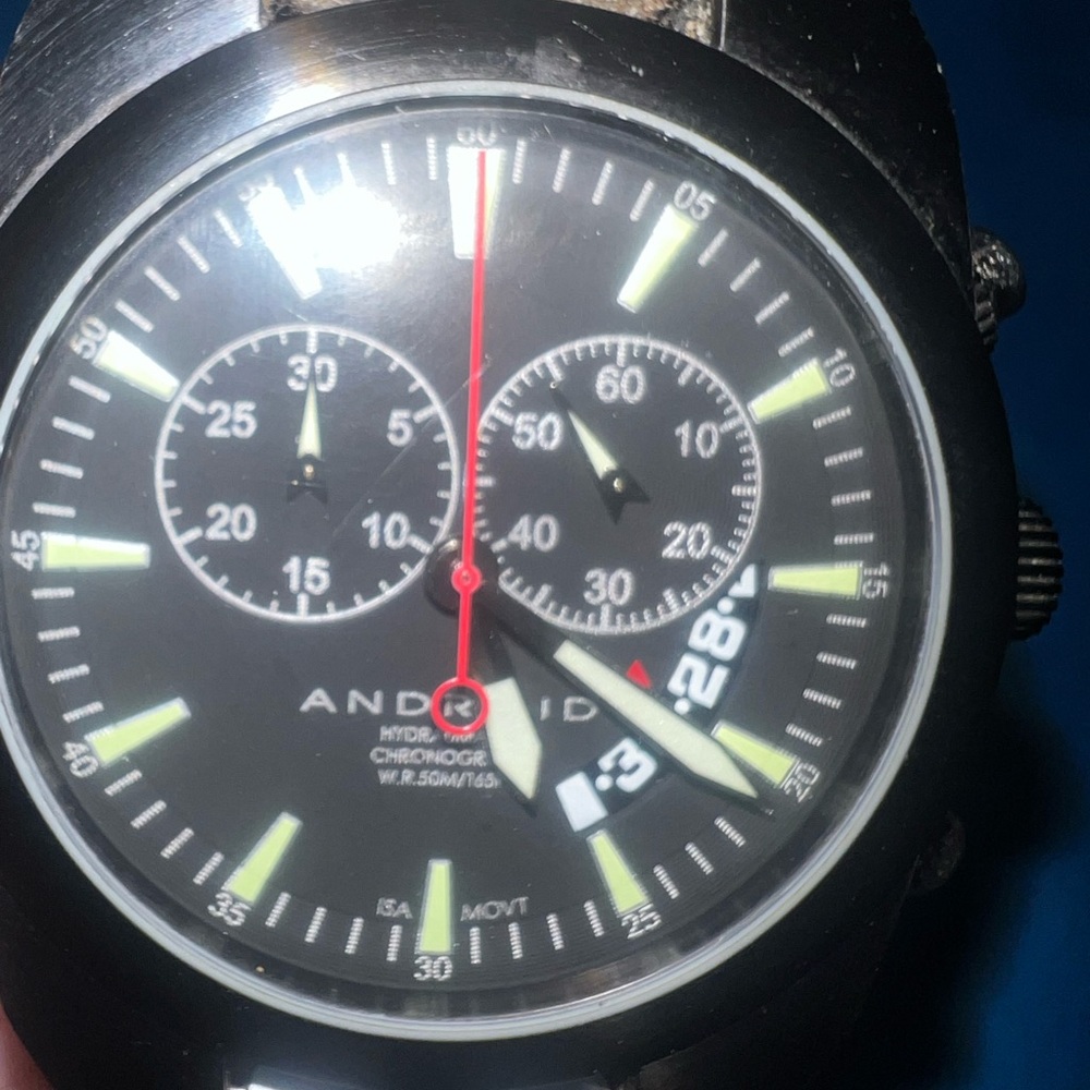 Swiss  Chronograph  quartz Men's Watch parts need repair battery holder broken